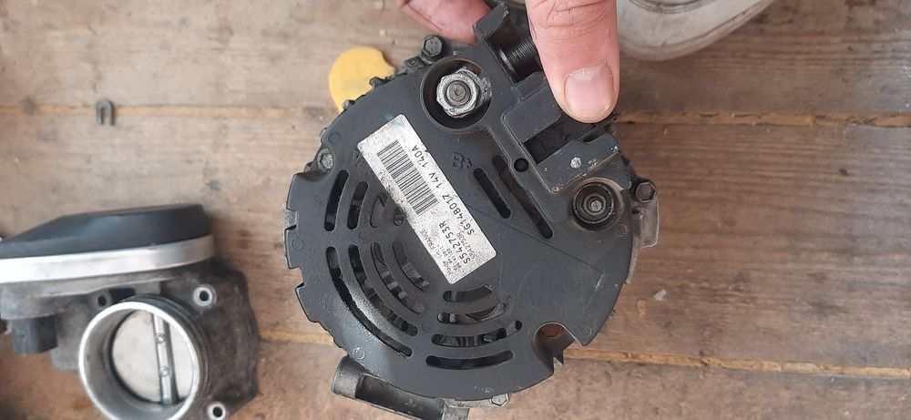 алтернатор за е46 2002год.1.6