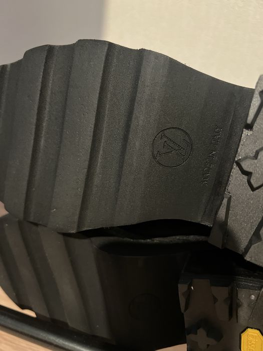 Ботинки LV демисезонные челси 36-37