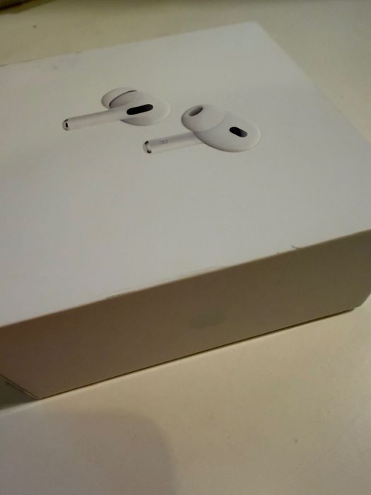 «Bose» оригинал новые наушники куплены в США! Продаются недорого