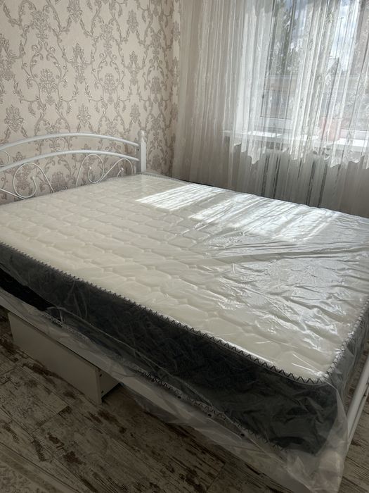 Продам железный кровать