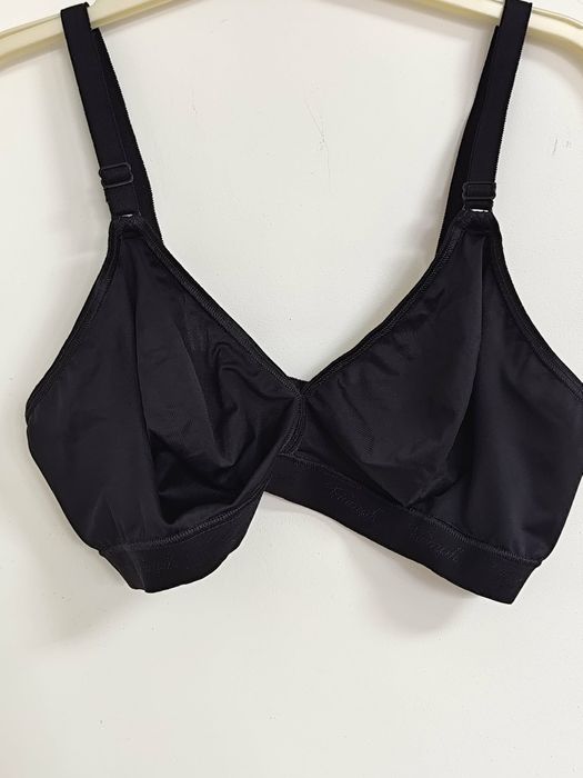 Triumph sutien damă