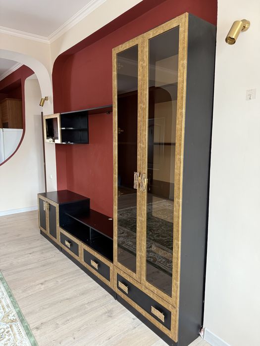 Продам стенку и и кресло