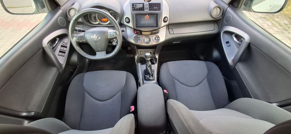 TOYOTA RAV4 2011 2.2 D-4D 150CP