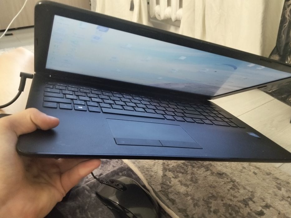 Ноутбук hp продам