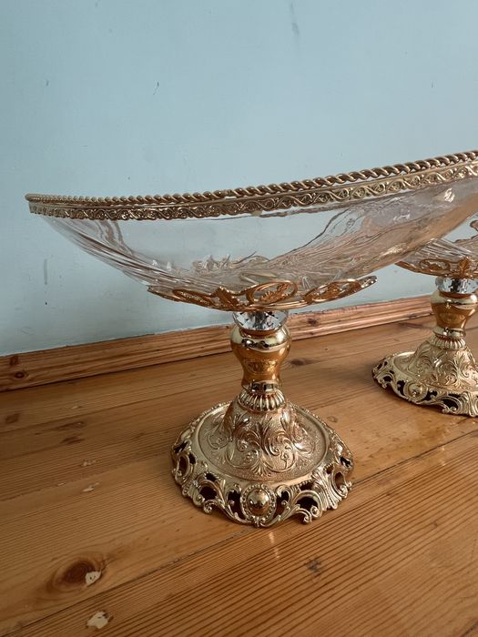 Продам фруктницы Богема 2 штуки