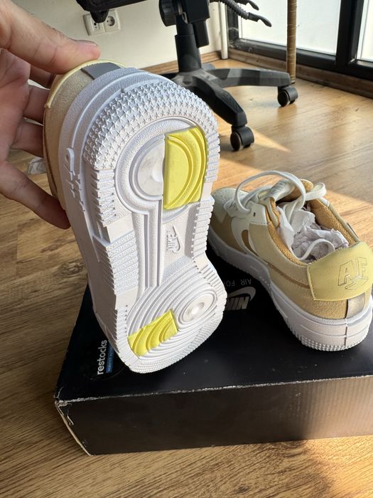 Nike af1 pixel 37.5