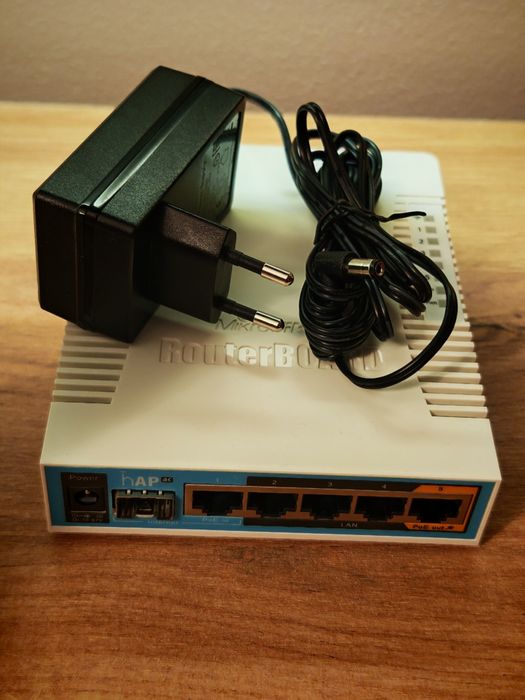 Router Access Point Wireless MikroTik hAP AC RB962UiGS-5HacT2HnT
