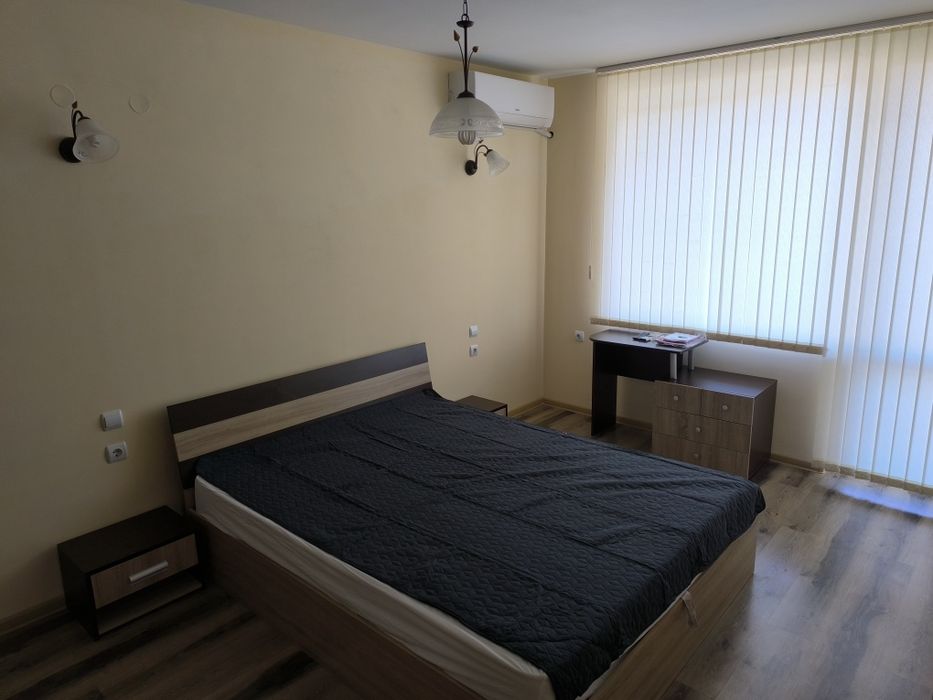 Дава се под наем Двустаен апартамент в Враца, Квартал 72 - 70 кв.м за 420 € - Снимка #7