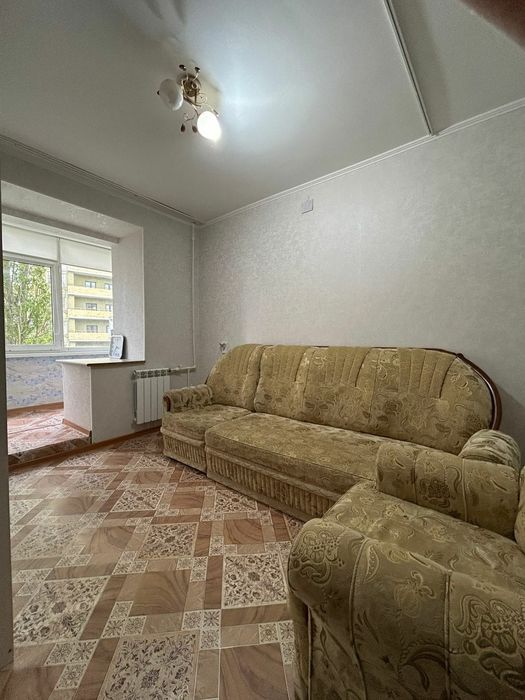 Продам диван с креслом
