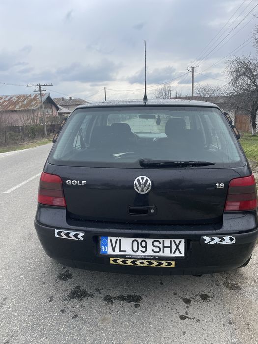 Vând Golf 4 , 1.6