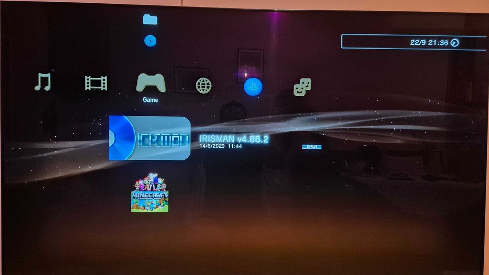 PS3 Slim 320 GB конзола