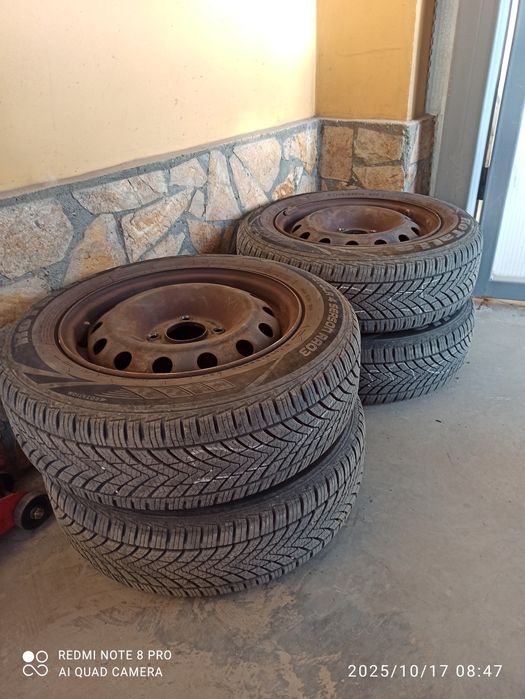 Автомобилни гуми и джанти 14 цола 175/65/14 все сезонни на 1000 км