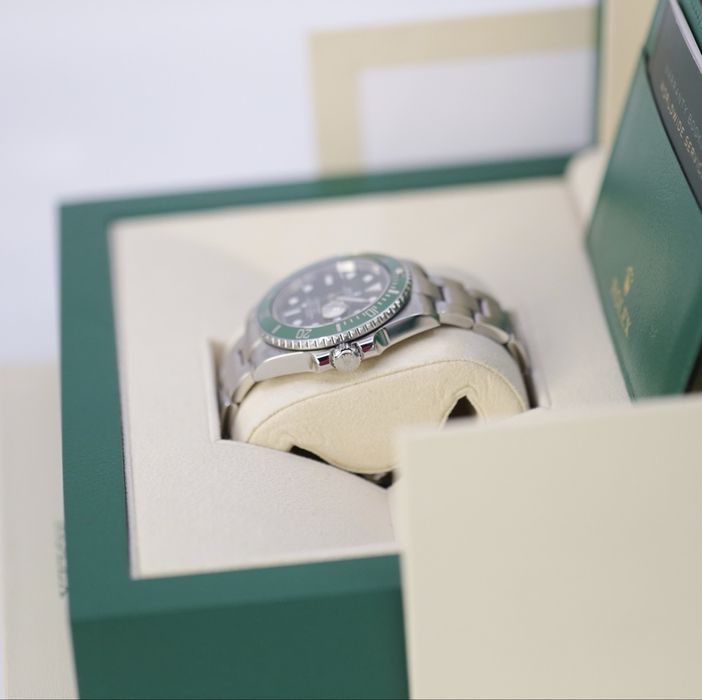 ROLEX - Submariner Date "HULK"