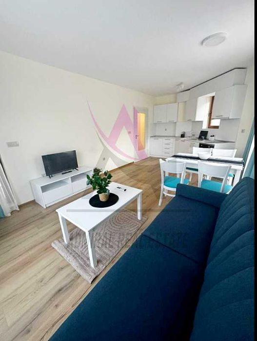 Дава се под наем Тристаен апартамент в Варна, Аспарухово - 91 кв.м за 800 € - Снимка #1