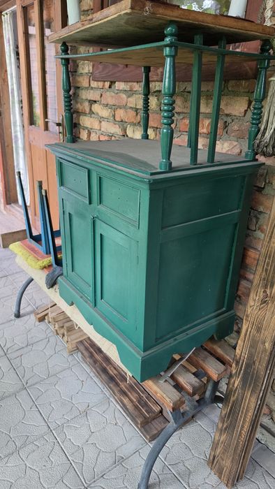 ретро тумбочка зеленая