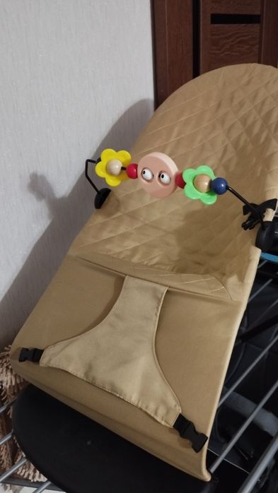 Продается шезлонг