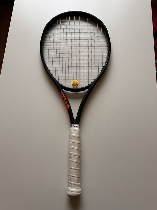 Ракета за тенис Wilson Burn 100 S (ползвана 1 път)