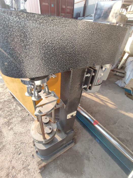 Продаются в наличии две машинки