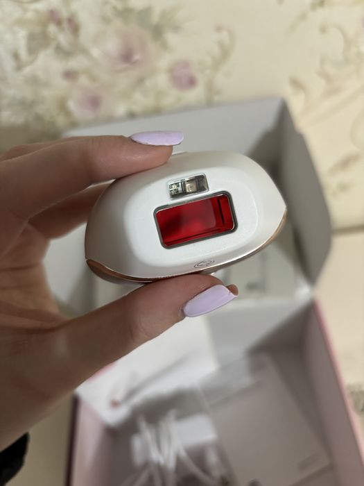 Philips Lumea IPL NOU (desigilat) + accesorii complete