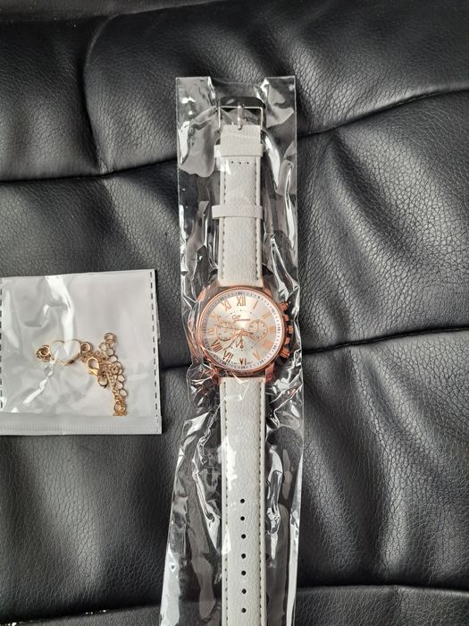 Часовници с гривна