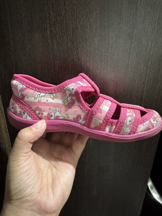 Сандалики детские