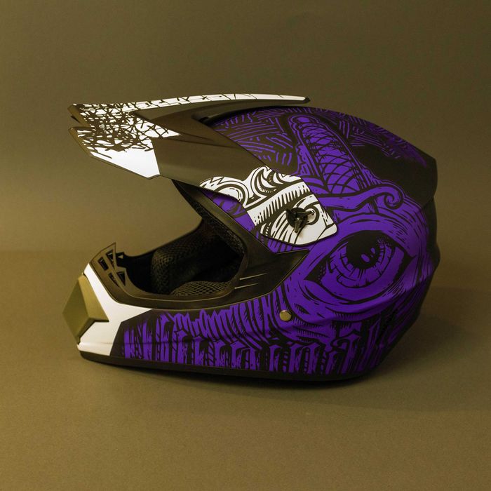 Каска с очила за ел. тротинетка , велосипед , мотокрос