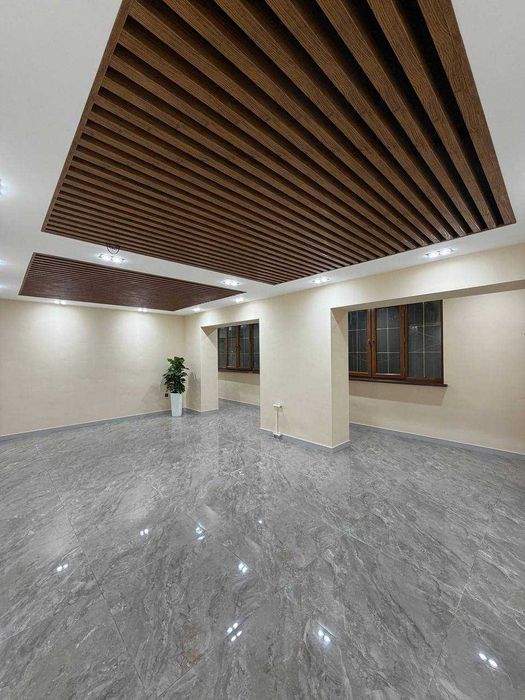 Продаётся Нежилое! Юнусабад,  Бадамзар мечеть  1- линия, 100 кв.м