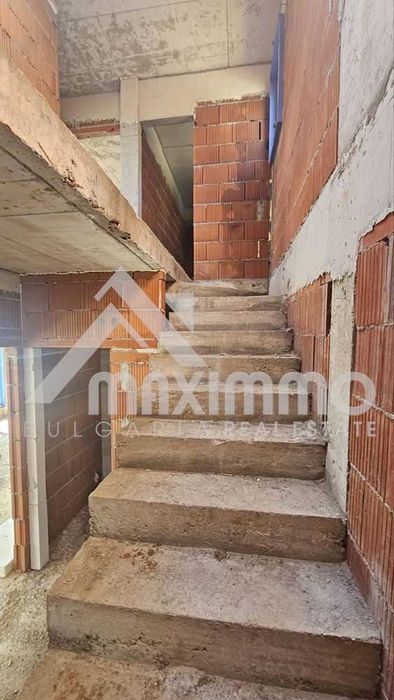 Продава се Къща в Варна, м-т Акчелар - 180 кв.м за 1662 €/кв.м - Снимка #4