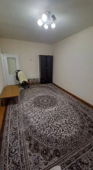 Продаётся 1в2/2/4 м-в Феруза