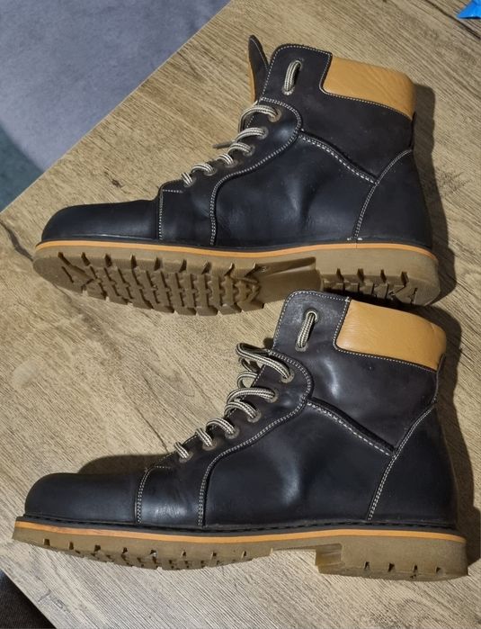Ghete barbatesti din piele