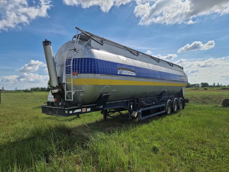 semiremorca Silo Feldbinder 58 m3, aluminiu