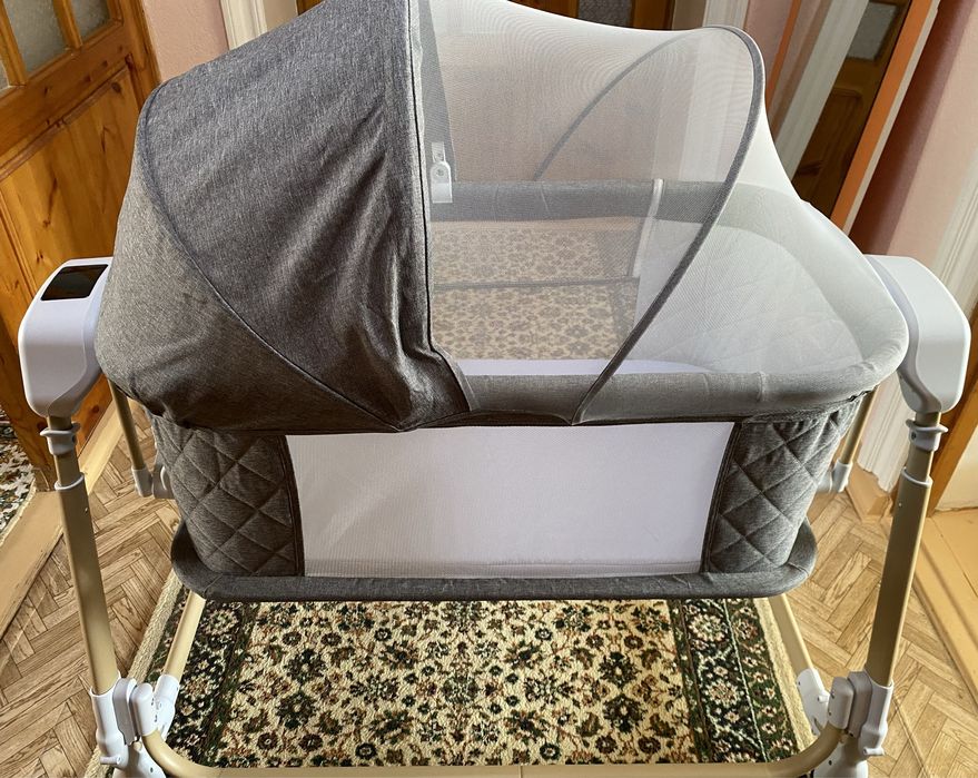 Приствная детская кроватка-люлька