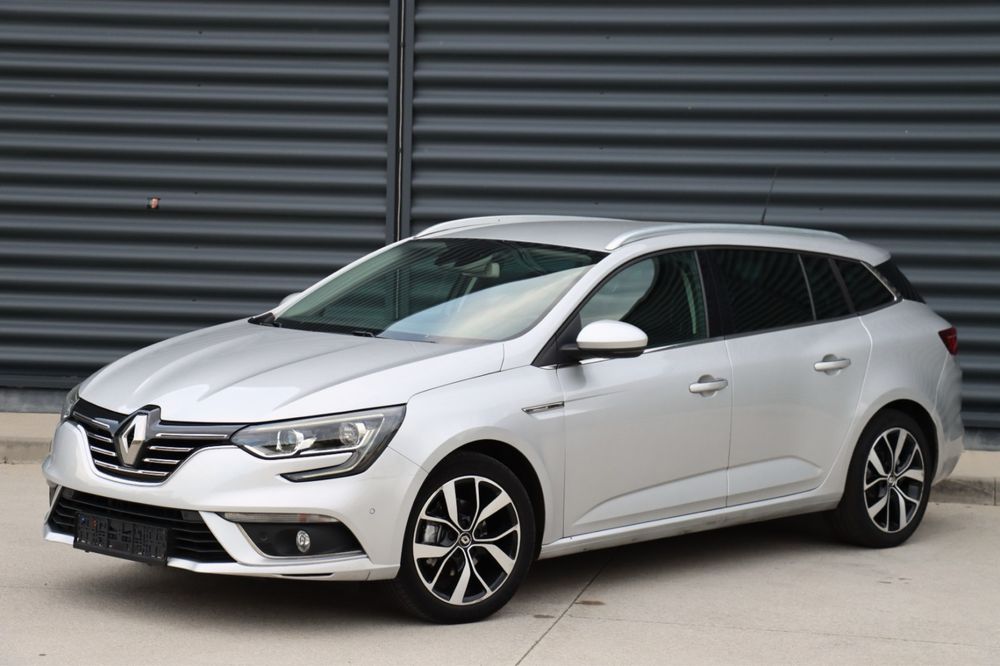 Megane 4 Bose an 2018 Motor 1.3 Tce 140 cp cu GPL, rate /garantie