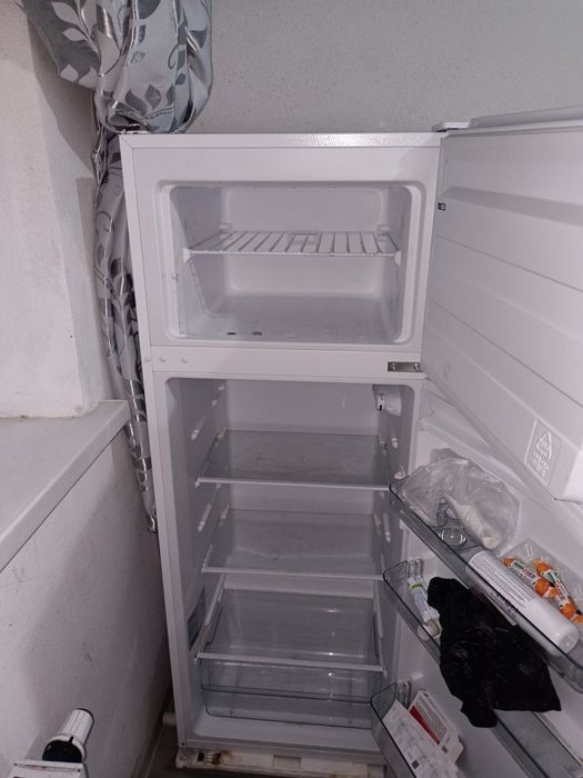 Холодильник бесплотно одам