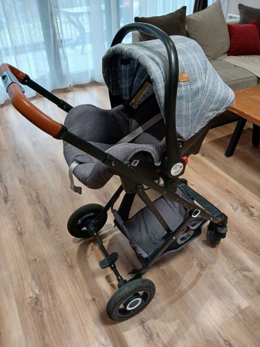 Продавам бебешка количка lorelli sena 3 в 1