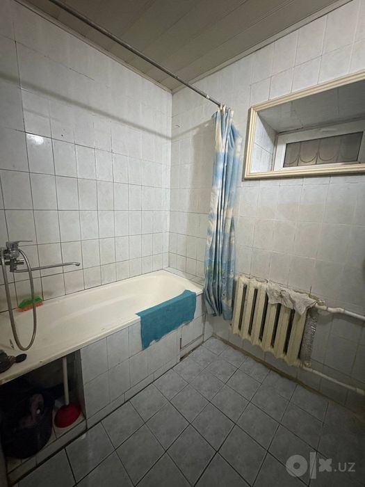 Мирзо улугбек тумани ферузада 3 хонали уй оилага кизларга