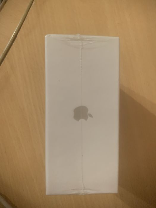 AirPods Pro изготовитель Apple