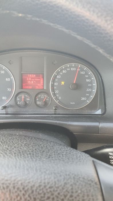 Продавам VW TOURAN с чисто нова газова уредба