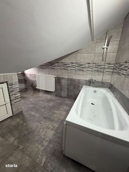 Apartament 3 camere, 83 mp, zona Adria