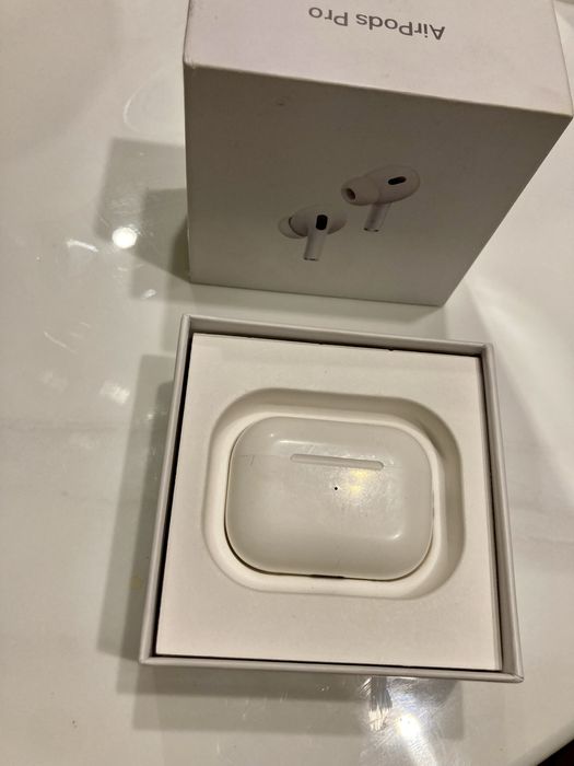 Airpods pro 3 срочная продажа