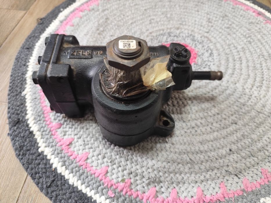 Рулевой редуктор