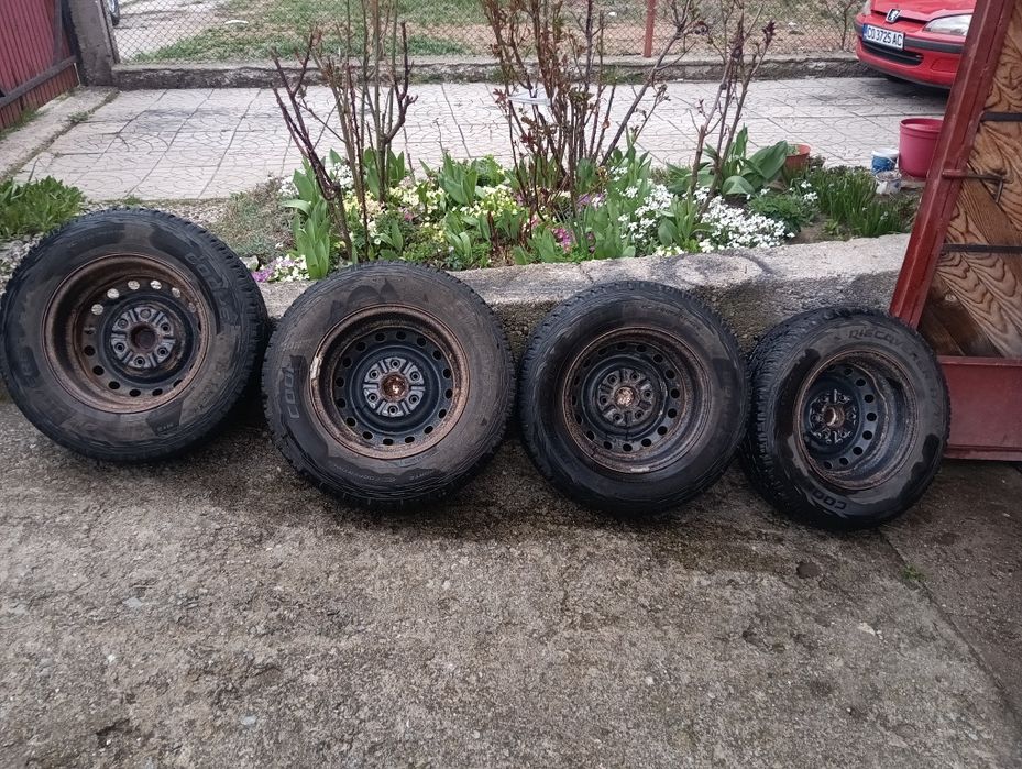 Гуми с джанти  16 цола