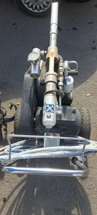 Безвоздушный краскопульт DBT