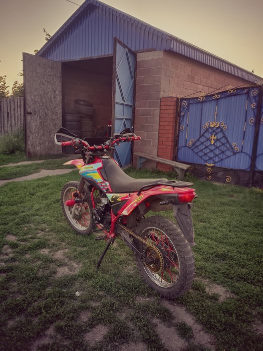 Продам эндурик 200 кубов