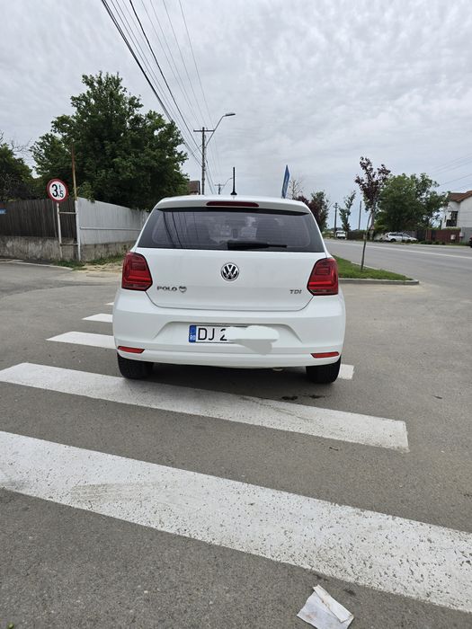 VOLKSWAGEN Polo 2016 — imagine 3