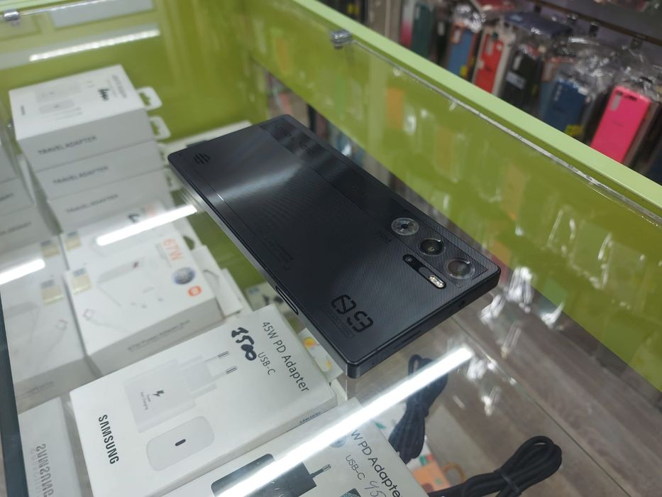 Red magic 9 pro 12/256 вариант обмена