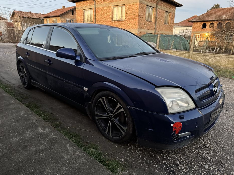 Продавам опел сигнум на части