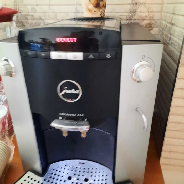 JURA masina de cafea boabe