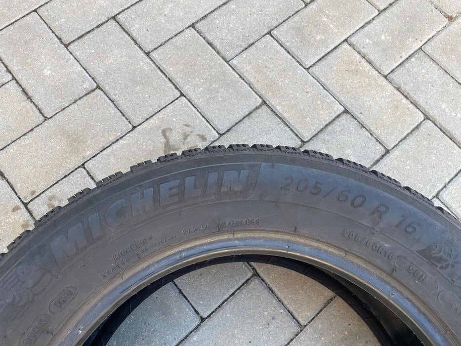 205/60/16 Michelin Alpin6 4 Anvelope