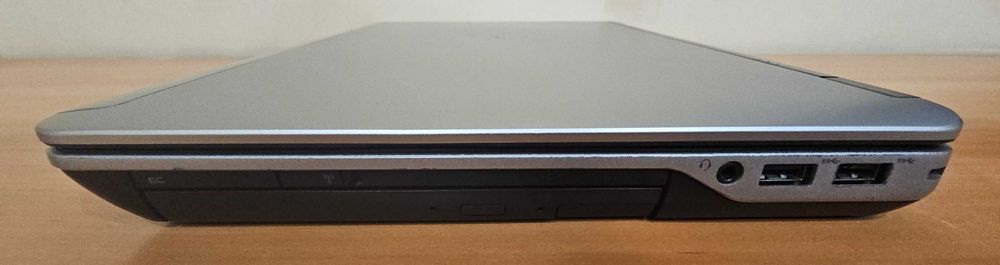 Продавам използван лаптоп Dell E6440 I7 процесор